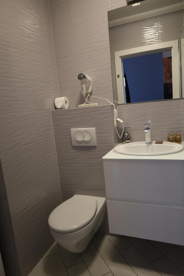 Biker - Victoria Residence By Oneapartments Sopot Exteriör bild
